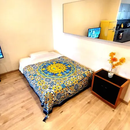 Appartement Historical Center Near The Duomo - E Luminoso