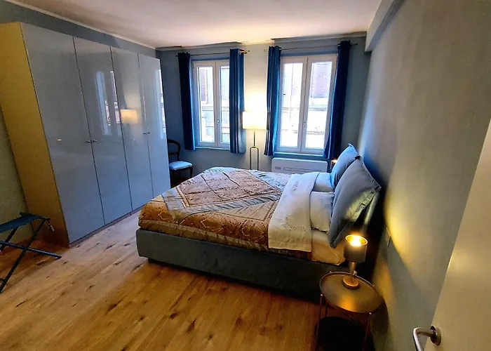 Daire Historical Center Near The Duomo - E Luminoso *